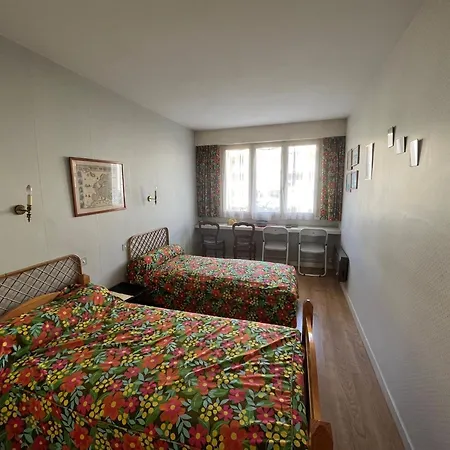 T3 Avec Balcon, Garage Et Cuisine Equipee - Fr-1-197-417